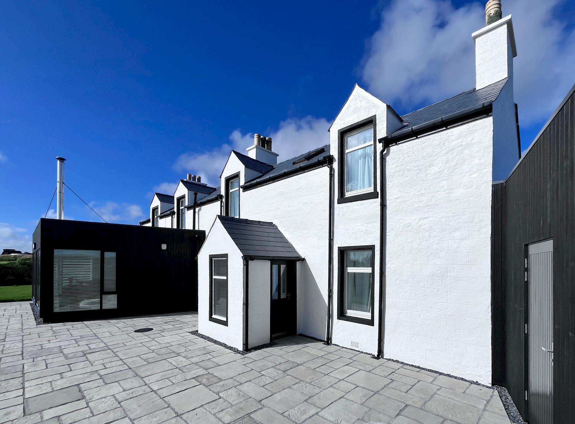 Da North House - Image